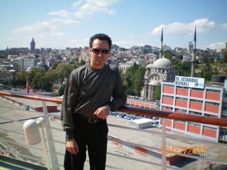 Dave Travels to Istanbul, Turkey